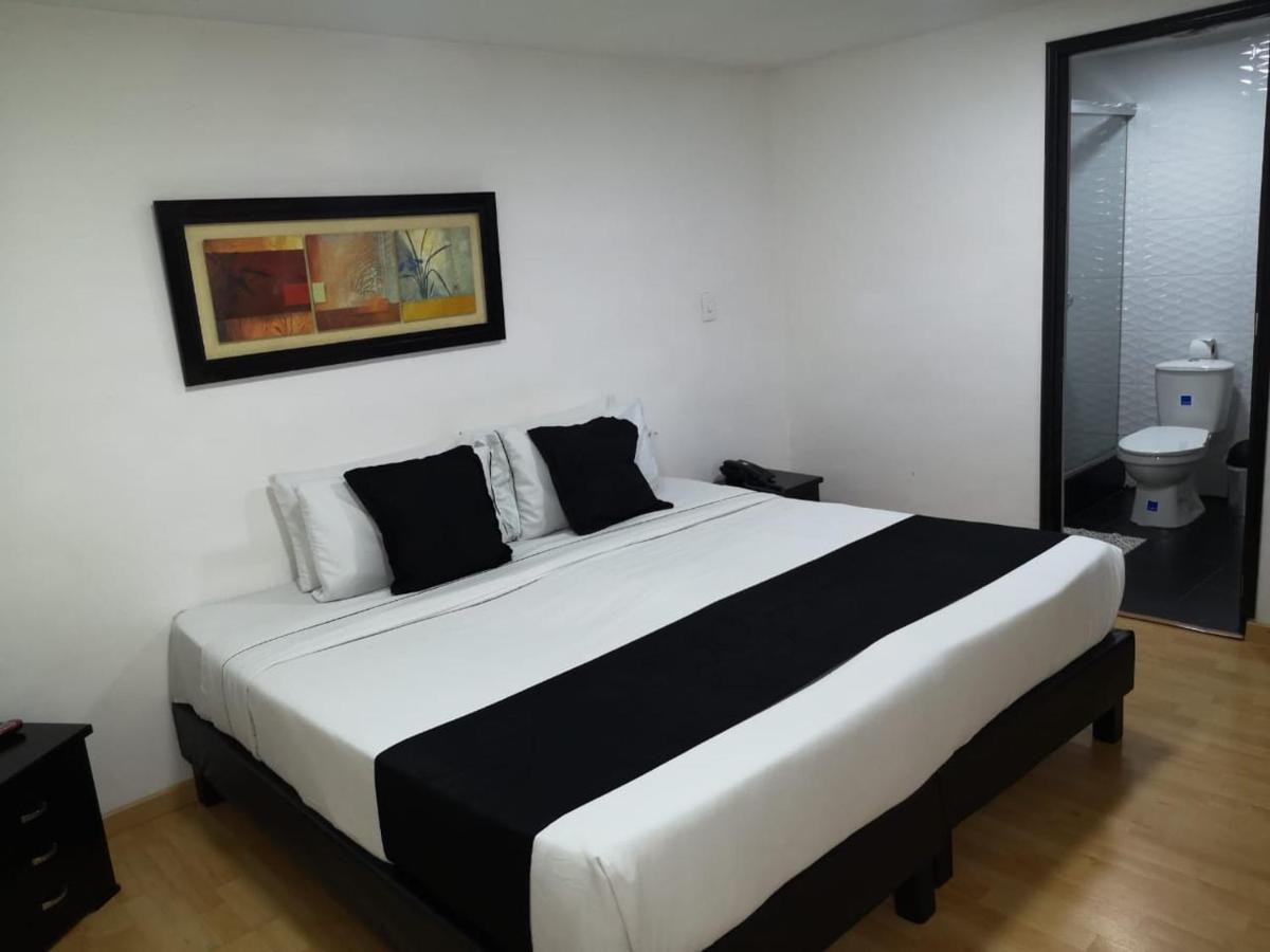 Hotel Santiago Plaza Bogotá Exteriör bild