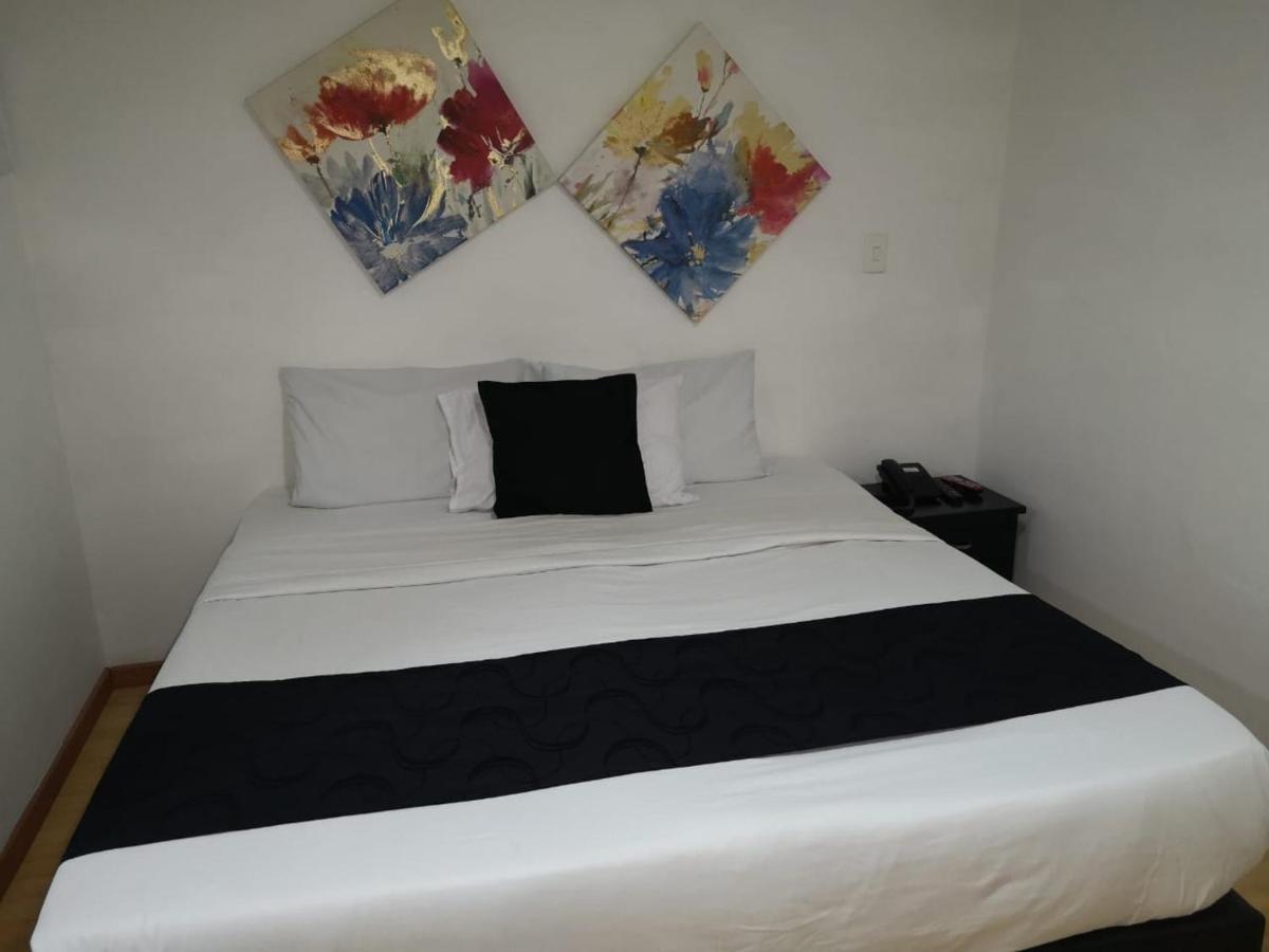 Hotel Santiago Plaza Bogotá Exteriör bild